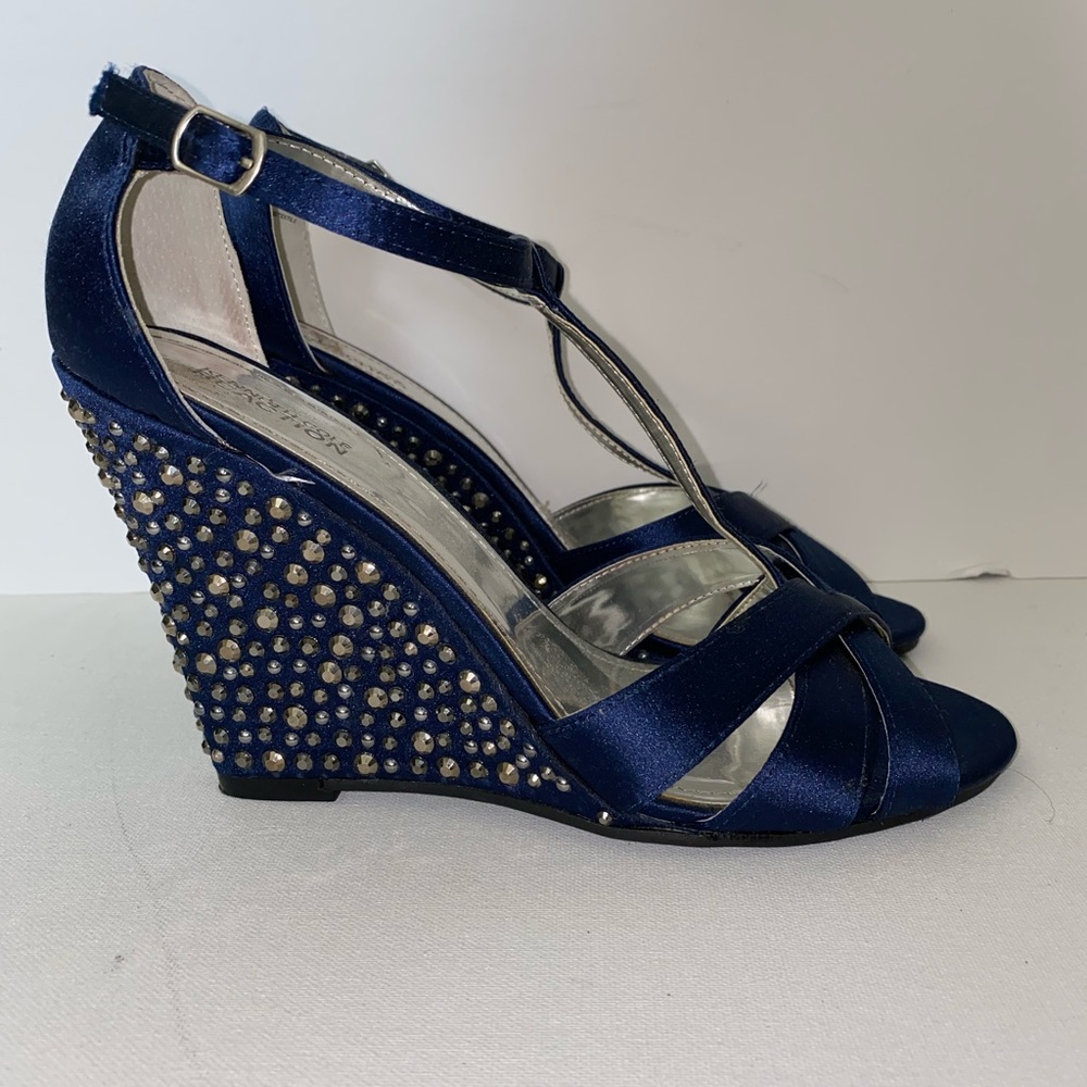 Kenneth Cole Reaction blue and crystal wedges